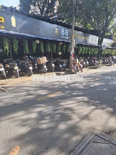 BÁN GẤP NHÀ 3MT TÂN HIỆP HÓC MÔN ĐANG CHO THUÊ KINH DOANH CAFE
