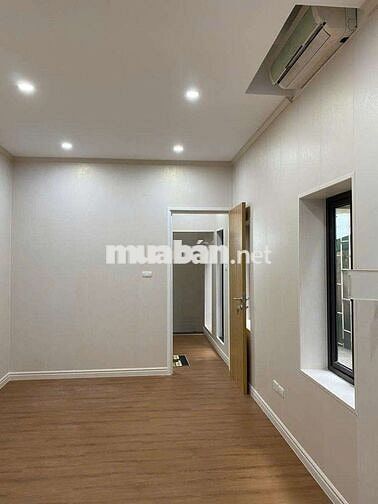 Chính chủ bán nhà phố Đào Tấn, diện tích 50m2, 3 tầng, giá 6,5 tỷ