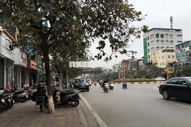 CHO THUÊ CỬA HÀNG MẶT PHỐ ĐÀO TẤN