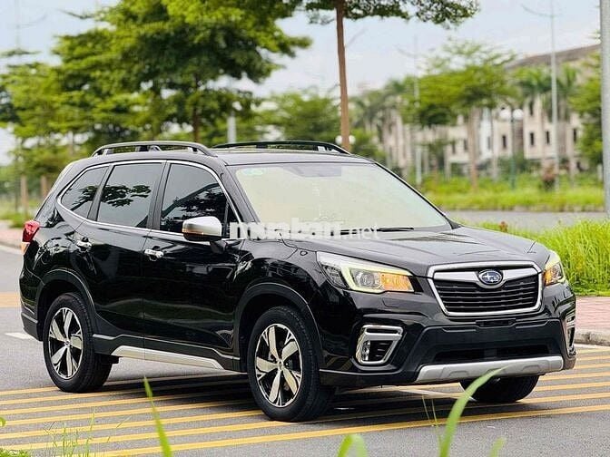 Subaru Forester 2.0i-S sản xuất 2019 nhập khẩu
