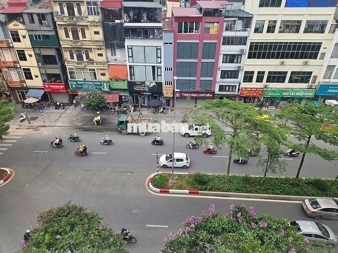 CHO THUÊ CỬA HÀNG MẶT PHỐ ĐÀO TẤN