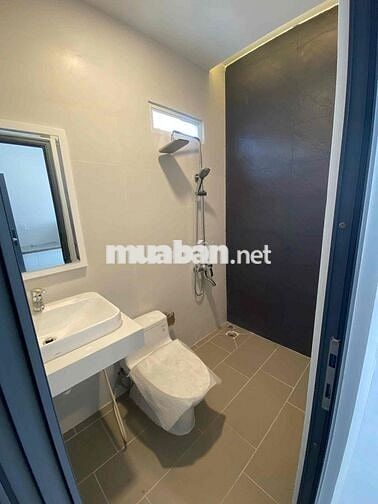 CH STUDIO BAN CÔNG CAO CẤP- AN NINH NGAY TRỤC NGUYỄN VĂN TRỖI KẾ Q3
