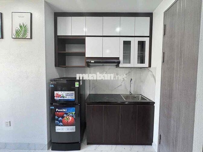 CCMN PHỐ KIM MÃ. BAN CÔNG. THANG MÁY. GIÁ 4Tr8