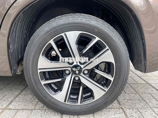Xpander 2019 1.5 AT. Trả trước 180tr nhận xe