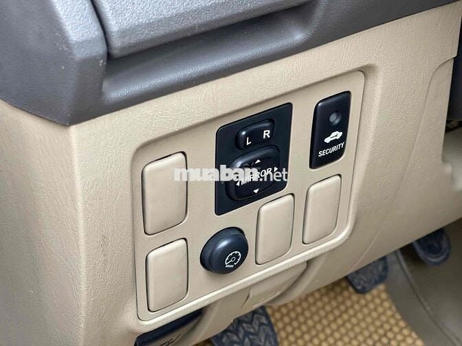Toyota Fortuner 2010 - 15000 km