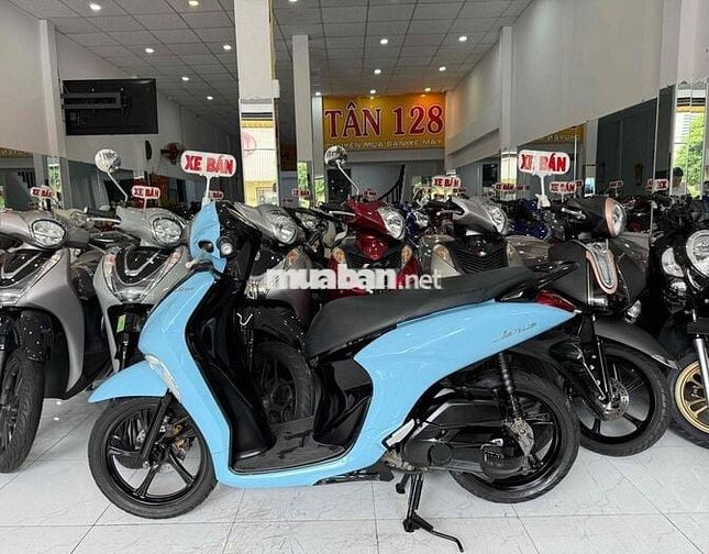 JANUS 2017. Máy Zin Êm Ấm. Xe Rất Đẹp. BS 68
