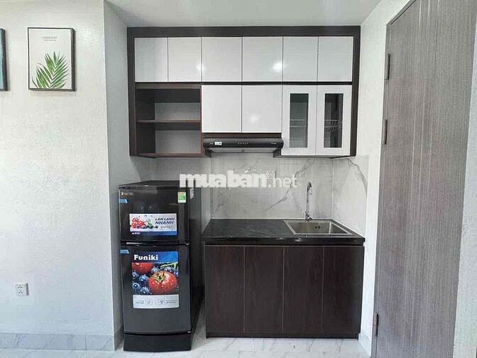 CCMN PHỐ KIM MÃ. BAN CÔNG. THANG MÁY. GIÁ 4Tr8