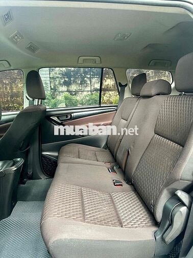 Toyota Innova 2021 E 2.0 MT - 79000 km