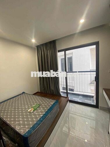 CCMN PHỐ PHAN KẾ BÍNH . 1N1K RỘNG 40M2. BAN CÔNG THOÁNG. GIÁ 7Tr8