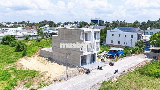 chủ kẹt tiền cần bán gấp đất 5x30 giá full 2ty