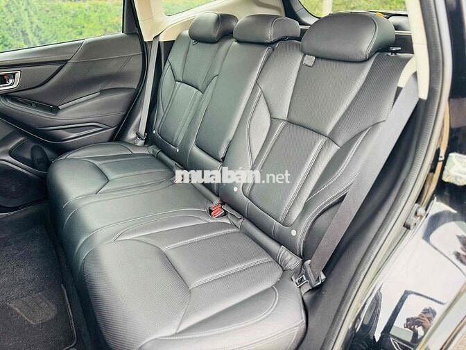 Subaru Forester 2.0i-S sản xuất 2019 nhập khẩu