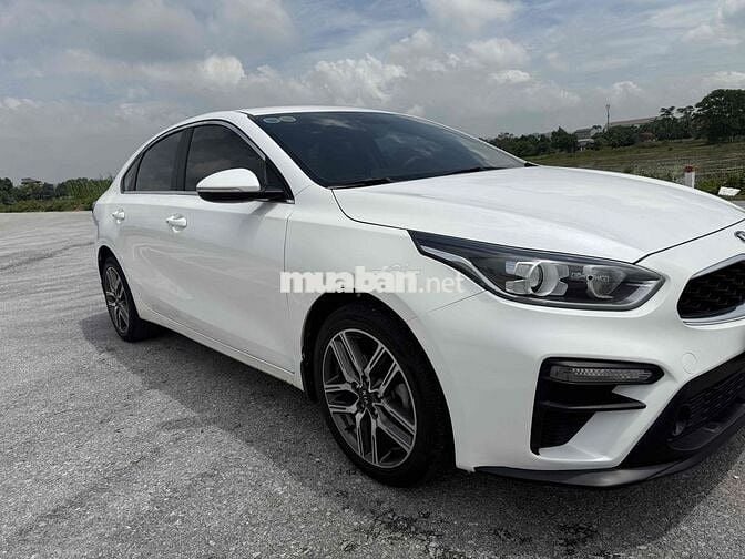 Kia Cerato 1.6 AT Deluxe 2020 ĐK 2021 một chủ