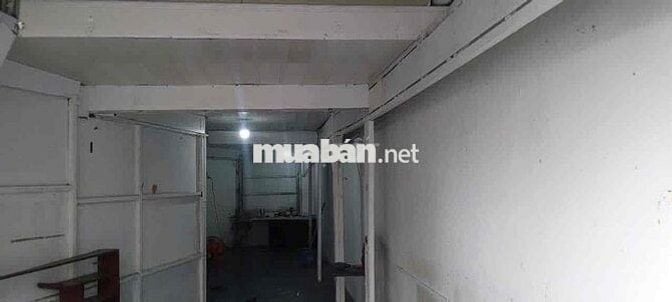 Cho thuê nhà mặt tiền buôn bán hoặc ở
