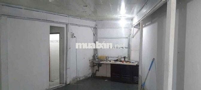 Cho thuê nhà mặt tiền buôn bán hoặc ở