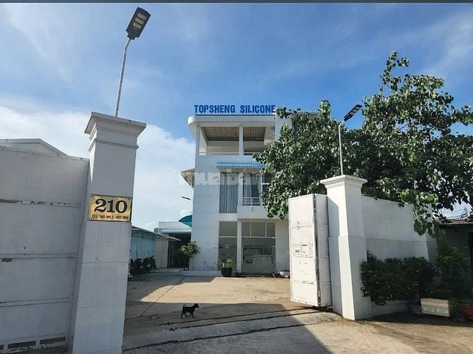 cho thuê xưởng đẹp hóc môn hơn 1300m2