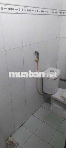 Cho thuê nhà mặt tiền buôn bán hoặc ở