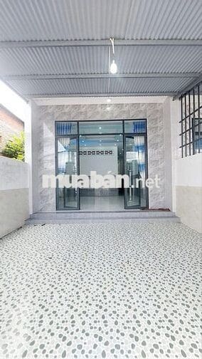 Bán gấp căn nhà 110m2 Củ Chi 870 triệu SHR Xã Tân Thông Hội, Chủ Bể Nợ