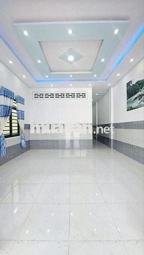 Bán gấp căn nhà 110m2 Củ Chi 870 triệu SHR Xã Tân Thông Hội, Chủ Bể Nợ