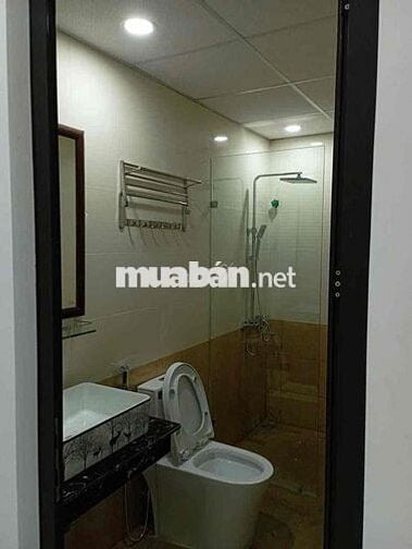 Cho thuê căn hộ (2PN) 80m2 cực thoáng mát nội thất cơ bản(ĐH+nc nóng)