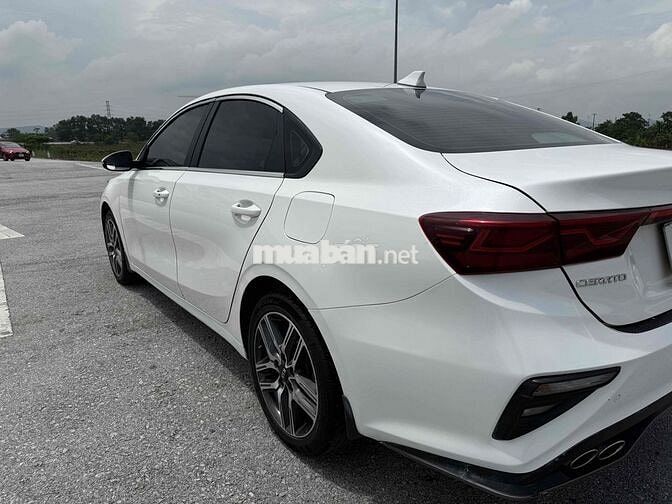 Kia Cerato 1.6 AT Deluxe 2020 ĐK 2021 một chủ