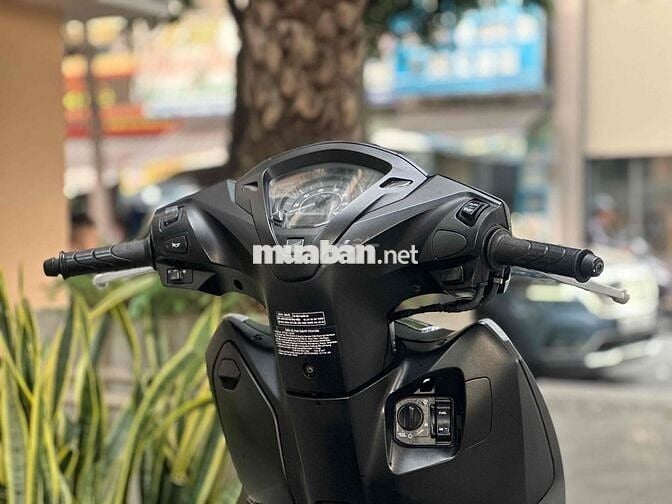 Bán Lead đời 2020 đèn led 2 Bản BLACK editon
