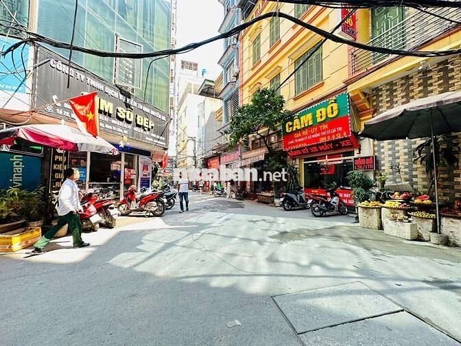 MỄ TRÌ - GẦN PHỐ KINH DOANH - 38M2 - 5 TẦNG - FULL NỘI THẤT Ở NGAY MỄ TRÌ - GẦN PHỐ KINH DOANH - 38M2 - 5 TẦNG - FULL NỘI THẤT Ở NGAY