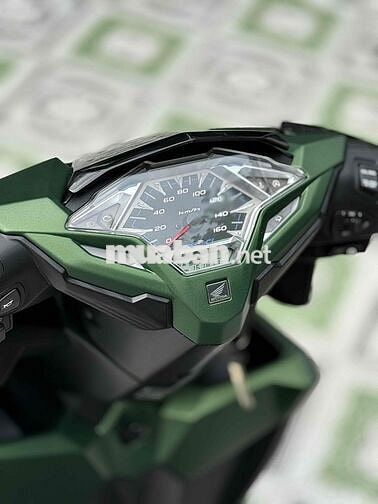 Click125 Thái 2017 kèm biển đấu giá
