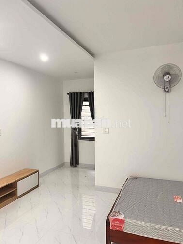 Bán nhà vip ; gần chợ Đông Nam Hoà xuân