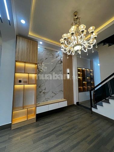 BÁN NHÀ MT HM 3 TẦNG ĐẸP – SỔ HỒNG RIÊNG – VÀO Ở NGAY