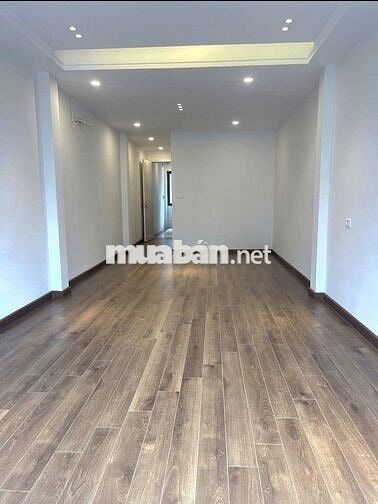 BÁN NHÀ 6 TẦNG 70M² PHỐ CHU HUY MÂN,LONG BIÊN GARA ÔTÔ THANG MÁY 650KG