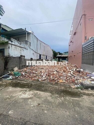 CHÍNH CHỦ CÓ VIỆC GIA ĐÌNH CẦN BÁN GẤP LÔ ĐẤT DT: 95m2 TẠI KIỆT OTO NG