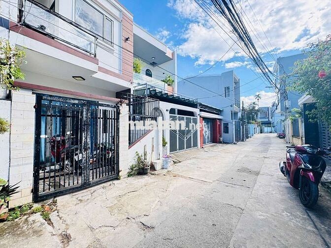 Bán nhà kiệt oto Tôn Đản gần Phường An Khê Đà Nẵng. 62m2 3pn 3ty550tl
