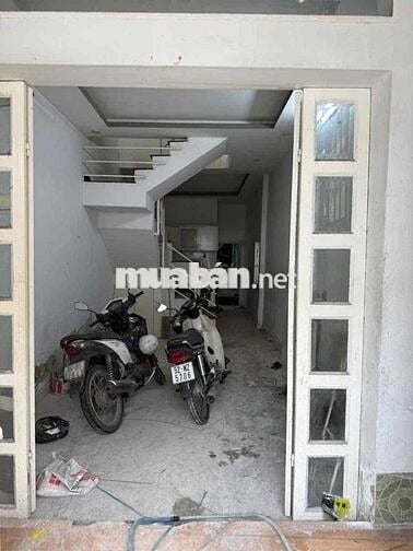 nhà thuê hồ Ngọc lãm an lạc bình Tân DT80m giá 8tr