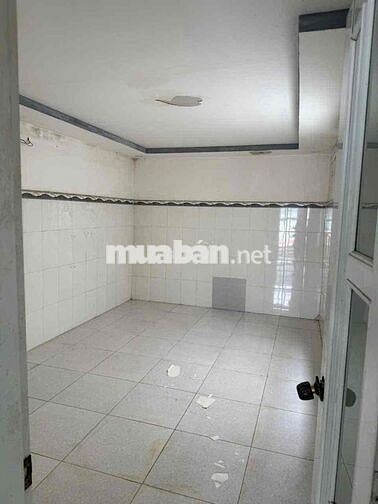 nhà thuê hồ Ngọc lãm an lạc bình Tân DT80m giá 8tr