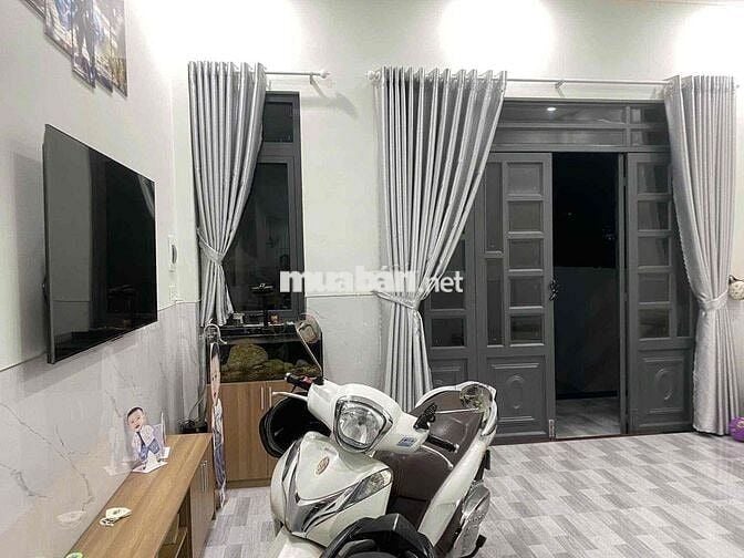 Cho thuê nhà gần trung tâm giới thiệu việc làm , sân banh đồng nai , đ