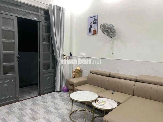 Cho thuê nhà gần trung tâm giới thiệu việc làm , sân banh đồng nai , đ