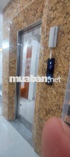 Phố Tô Hiệu- Nhà 5 tầng thang máy 40m2