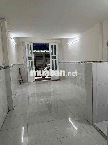 Bán Gấp Căn Nhà Ngay Chân Cầu Tạ Quang Bửu Bình Hưng Bình Chánh TPHCM