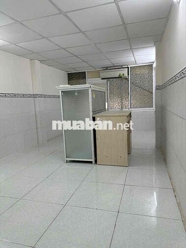 Bán Gấp Căn Nhà Ngay Chân Cầu Tạ Quang Bửu Bình Hưng Bình Chánh TPHCM