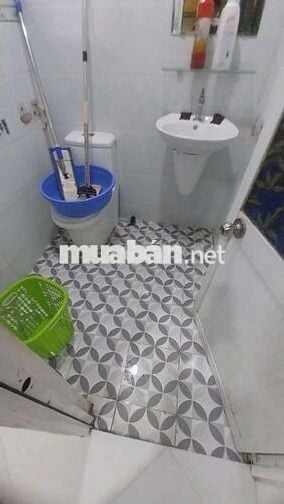Em chin chu cần cho thuê gấp khu vực chợ binh long.Bình Tân