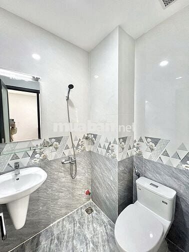 BÓC TEM Phòng Mới LÊ ĐỨC THỌ - Ngay Cao Đẳng Bách Việt Gò Vấp