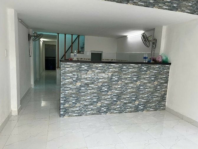 BÁN NHÀ ĐƯỜNG PHAN VĂN TRỊ, PHƯỜNG 2, QUẬN 5, VỊ TRÍ ĐẸP, GIÁ TỐT