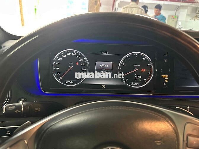 Mercedes Benz S Class 2015 S500L - 75000 km