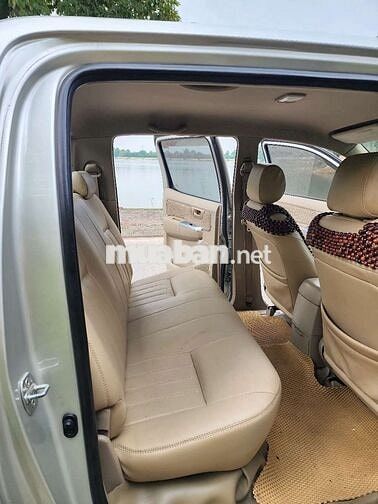 Toyota Hilux sx2011 máy dầu ,xe zin đét .