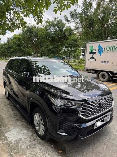 (Xe Hãng) Toyota Innova Cross 2.0AT 2025 - 4600 km