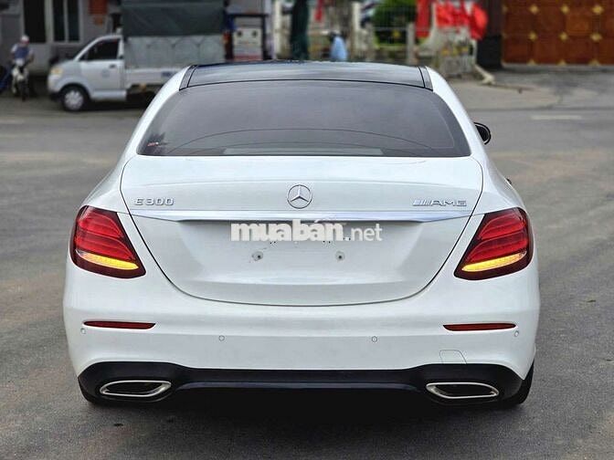 Mercedes E300 AMG Siêu Lướt 40000 KM