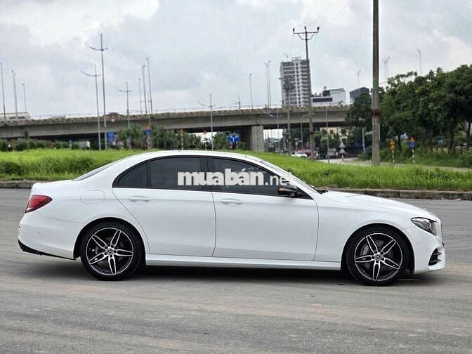 Mercedes E300 AMG Siêu Lướt 40000 KM