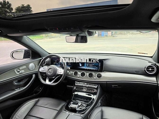 Mercedes E300 AMG Siêu Lướt 40000 KM