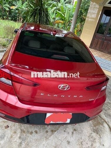 Hyundai Elantra 2020 2.0 AT - 50000 km
