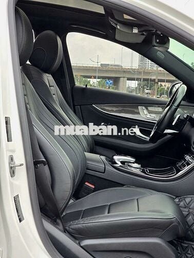 Mercedes E300 AMG Siêu Lướt 40000 KM